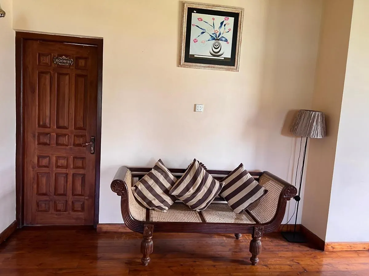 Lakeside Garden Bungalow 湖畔花园山居 Nuwara Eliya 0*,